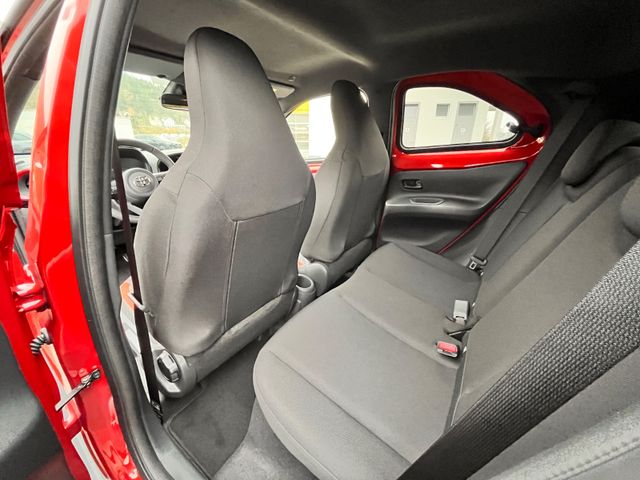 Aygo X Team D*Apple Carplay/Andoid Auto*
