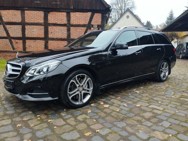 MERCEDES-BENZ Mercedes E350CDI T-Modell (W212) BlueTEC 4MATIC 