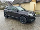 Nissan Qashqai 2.0 dCi DPF  4x4 i-Way NAVI AHK PANORAMA - Nissan Qashqai N-Way mit Diesel-Antrieb