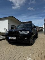 BMW X5 xDrive40d - - BMW X5 aus 2011 mit Diesel-Antrieb