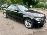BMW 120i Cabrio E88 - BMW: E88