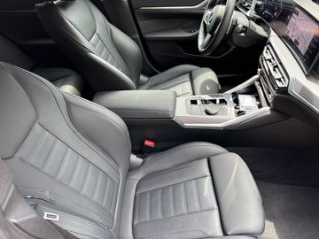 BMW 420d xDrive Gran Coupè M Sportpaket HiFi DAB