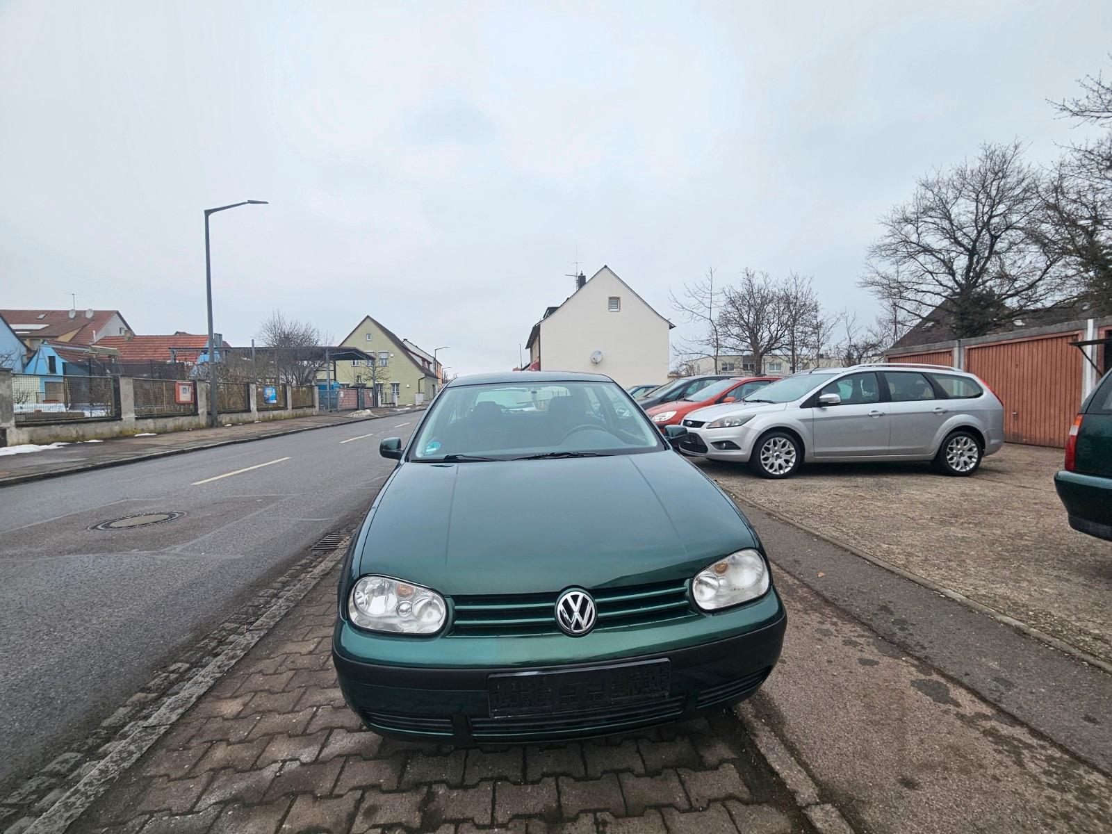 Volkswagen Golf 1.6  EDITION * Automatik  * Tüv 3 / 2028  *