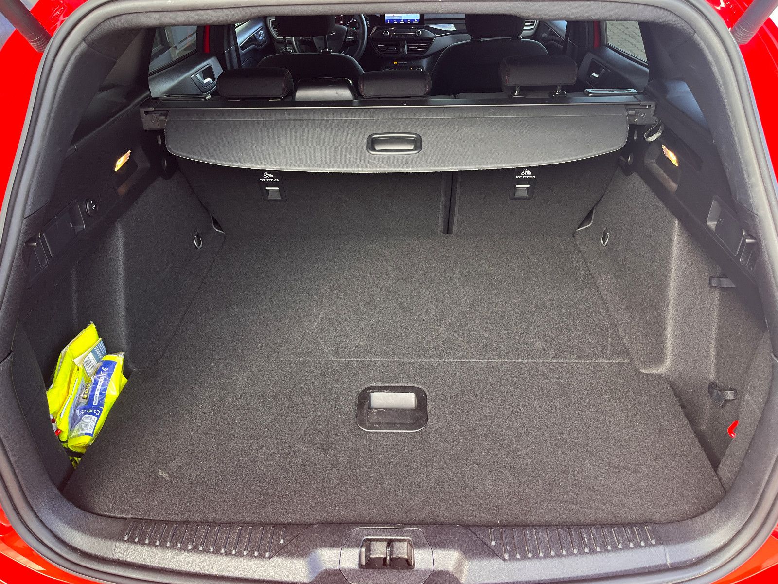 Fahrzeugabbildung Ford Focus Turnier ST-Line