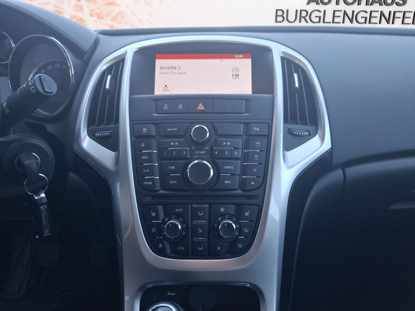Fahrzeugabbildung Opel Astra J Lim. 5-trg. Energy! beh. LR ! NAVI ! PDC