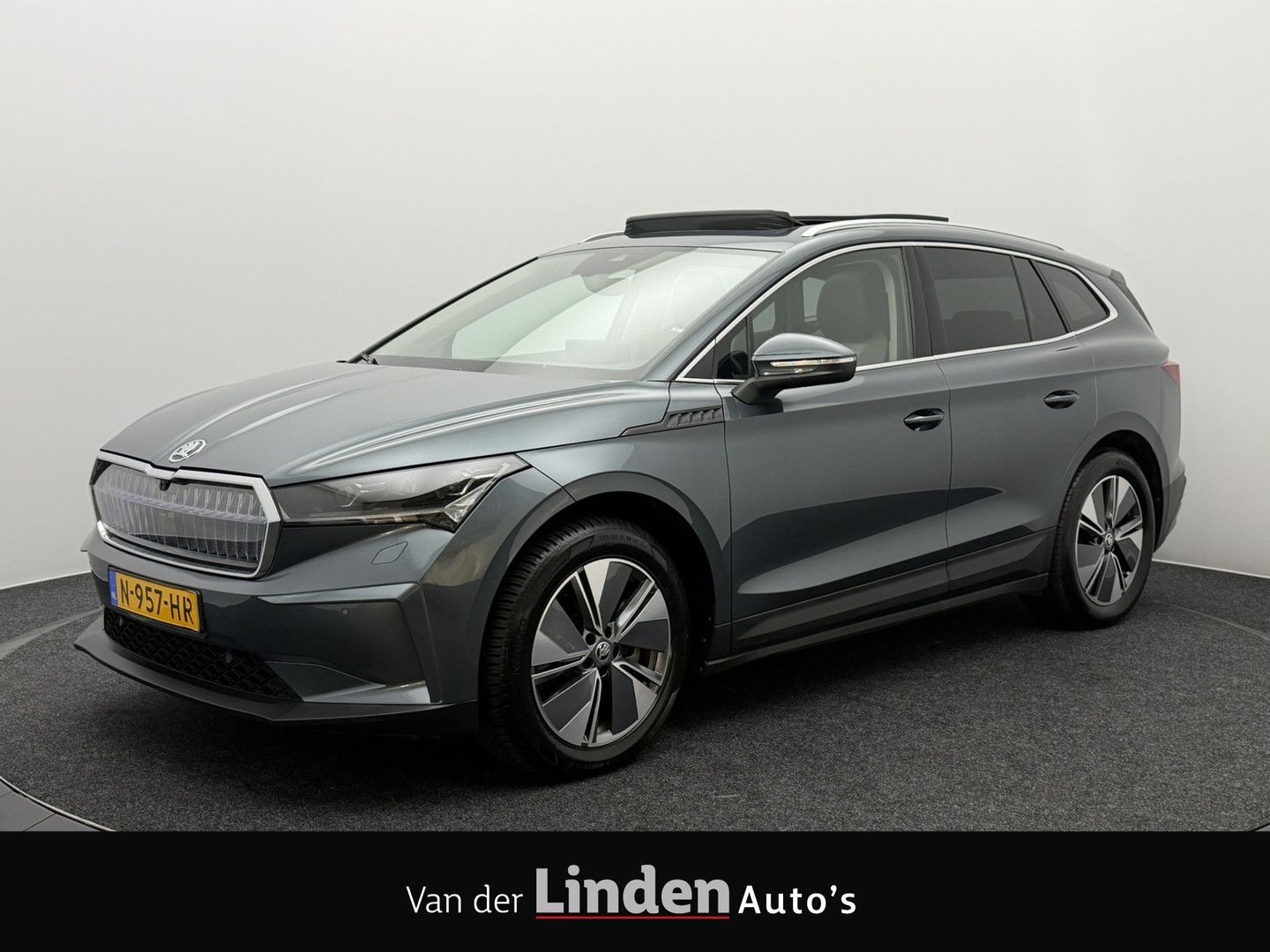 Skoda Enyaq iV 80 SOH 92,8% | Crystal Face | panorama