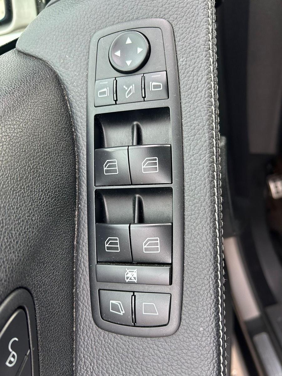 Mercedes-Benz R280 2007 — photo 9
