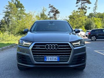 Audi Q7 - 2