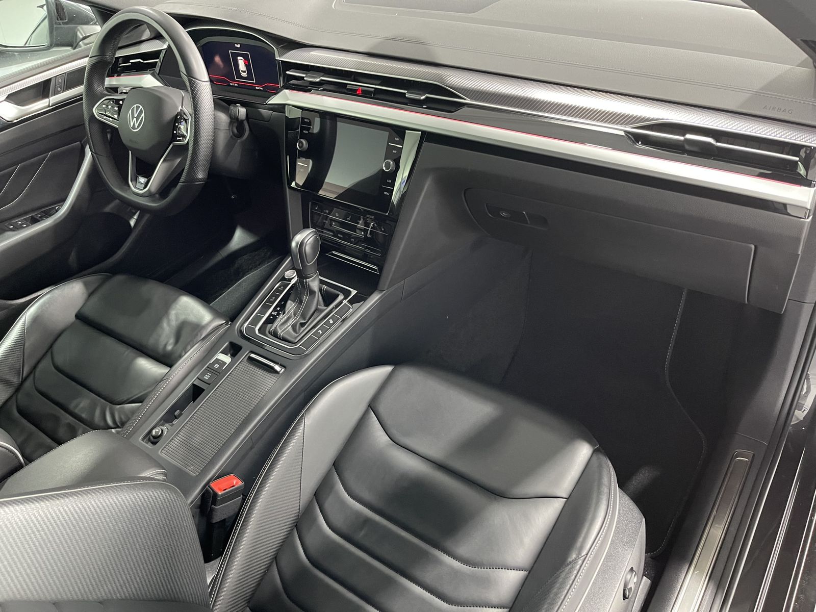 Fahrzeugabbildung Volkswagen Arteon Shooting Brake R-Line 2.0 TDI*AHK*Leder*