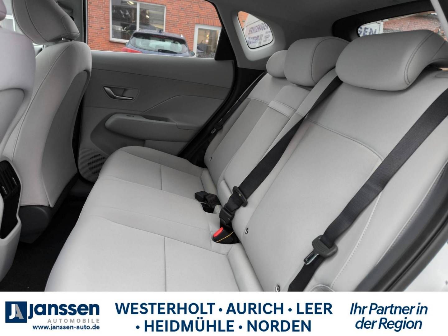 Fahrzeugabbildung Hyundai KONA Elektro 49kWh Trend/Assistenz-Paket/Navi/36