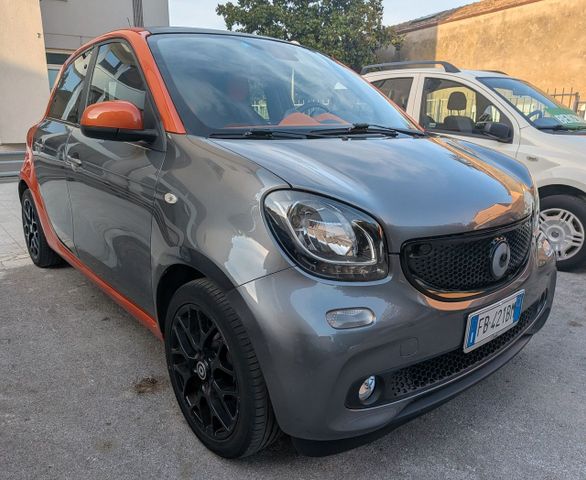 SMART ForFour