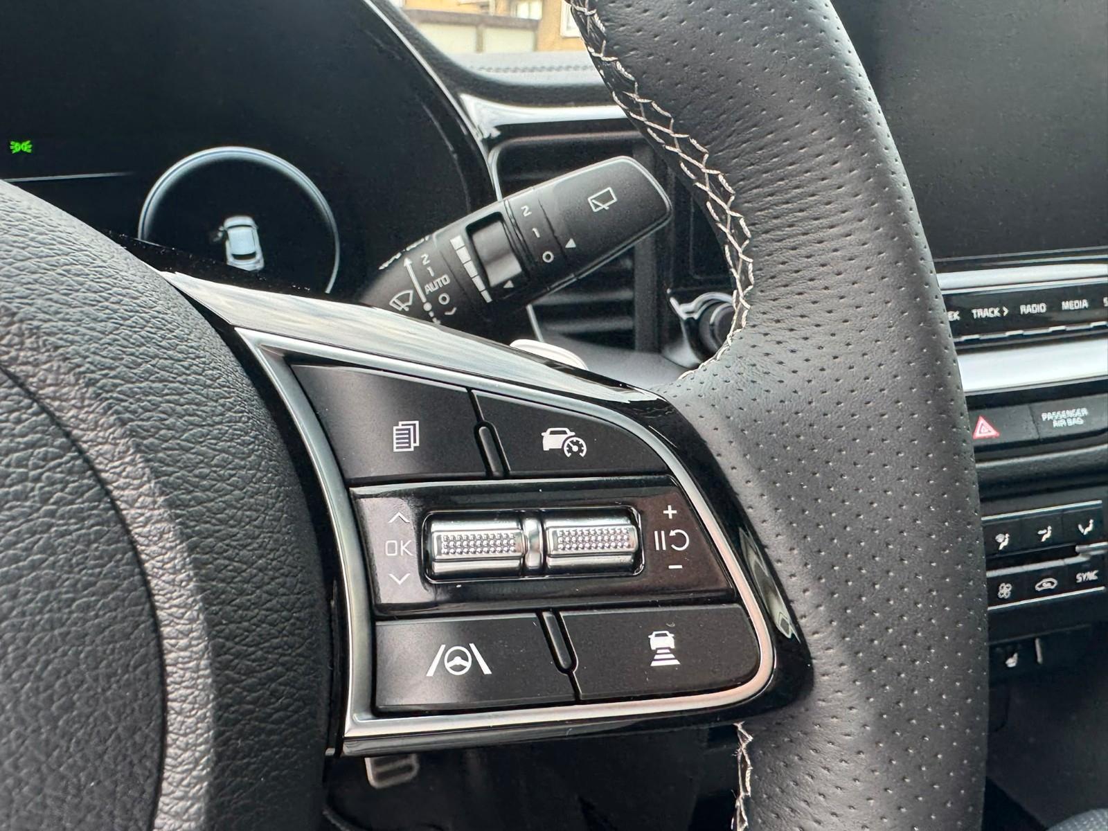 Kia XCEED 1.6T 180PS DCT GT-line *PANORAMA*