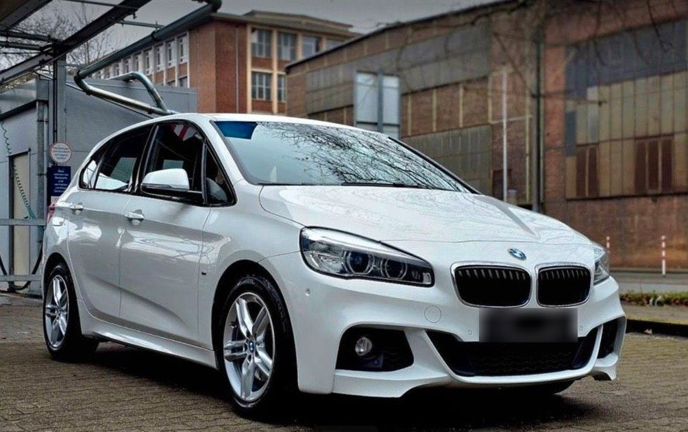 Image of BMW 220