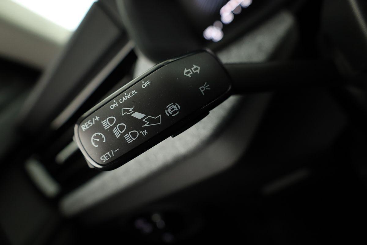 Skoda Kamiq 1.0 TSI DSG Selection, AHK, Matrix, Kamera, миниатюра 11