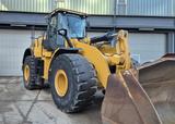 CAT 966M
