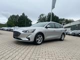 Ford Focus Turnier 1.5 EcoBlue Cool & Connect LED Nav - Ford Focus mit Diesel-Antrieb: Standheizung, Kombi
