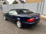 Mercedes-Benz CLK 200 KOMPRESSOR ELEGANCE**AUTOMATIK** - gebrauchte Mercedes-Benz CLK-Klasse aus dem Jahr 2001