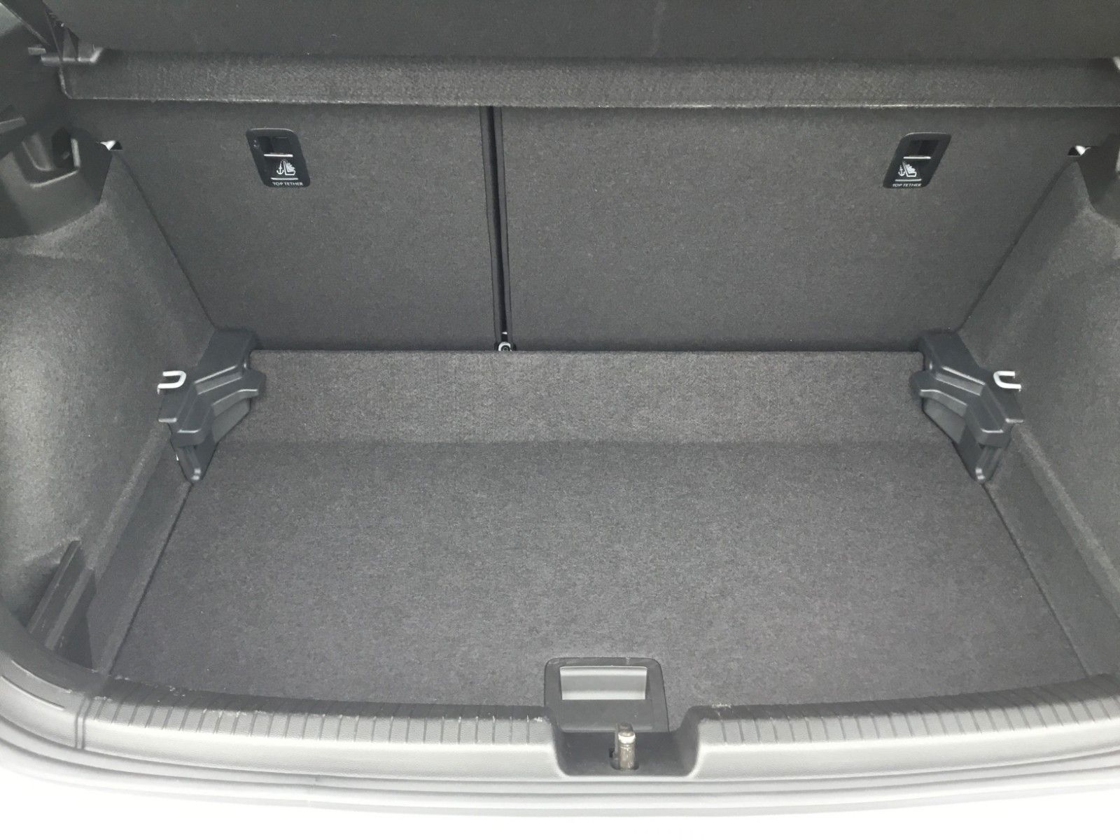 Fahrzeugabbildung Volkswagen Polo 1.0 TSI DSG Life+LED+Kamera+AppConnect+ACC