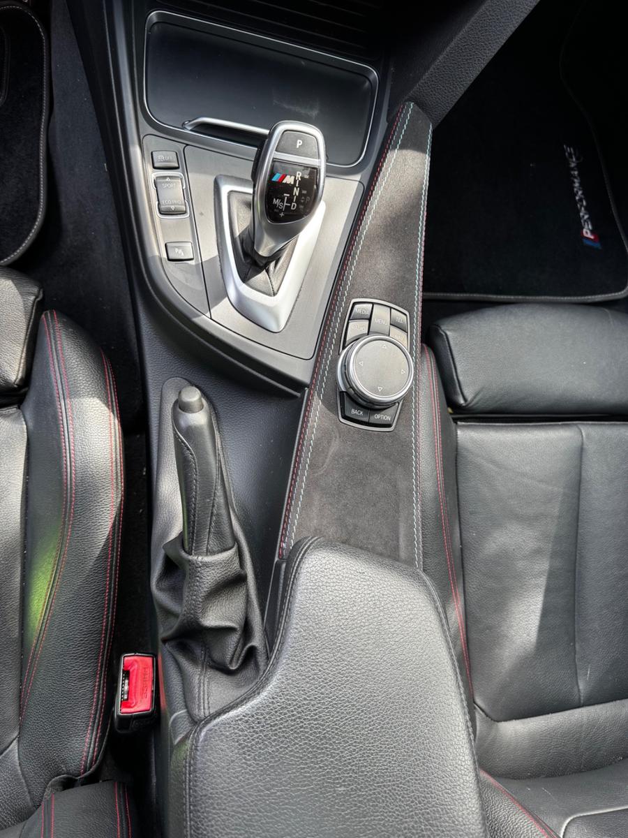 BMW 328i xDrive M-Packet