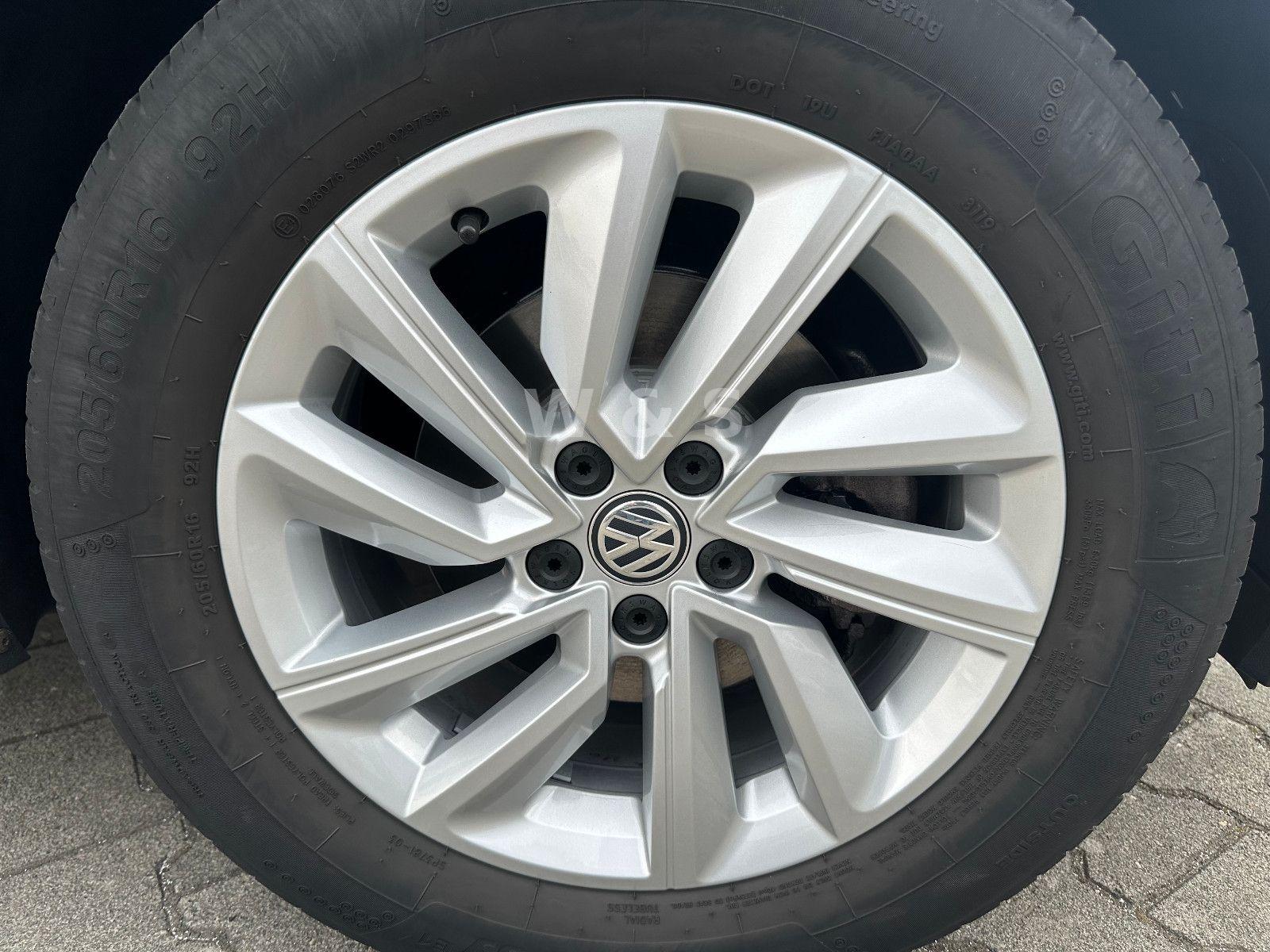Volkswagen T-Cross Life*1-HAND*APPLE-CAR*AHK*