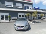 Volvo V40 Momentum - Volvo V40 aus 2013