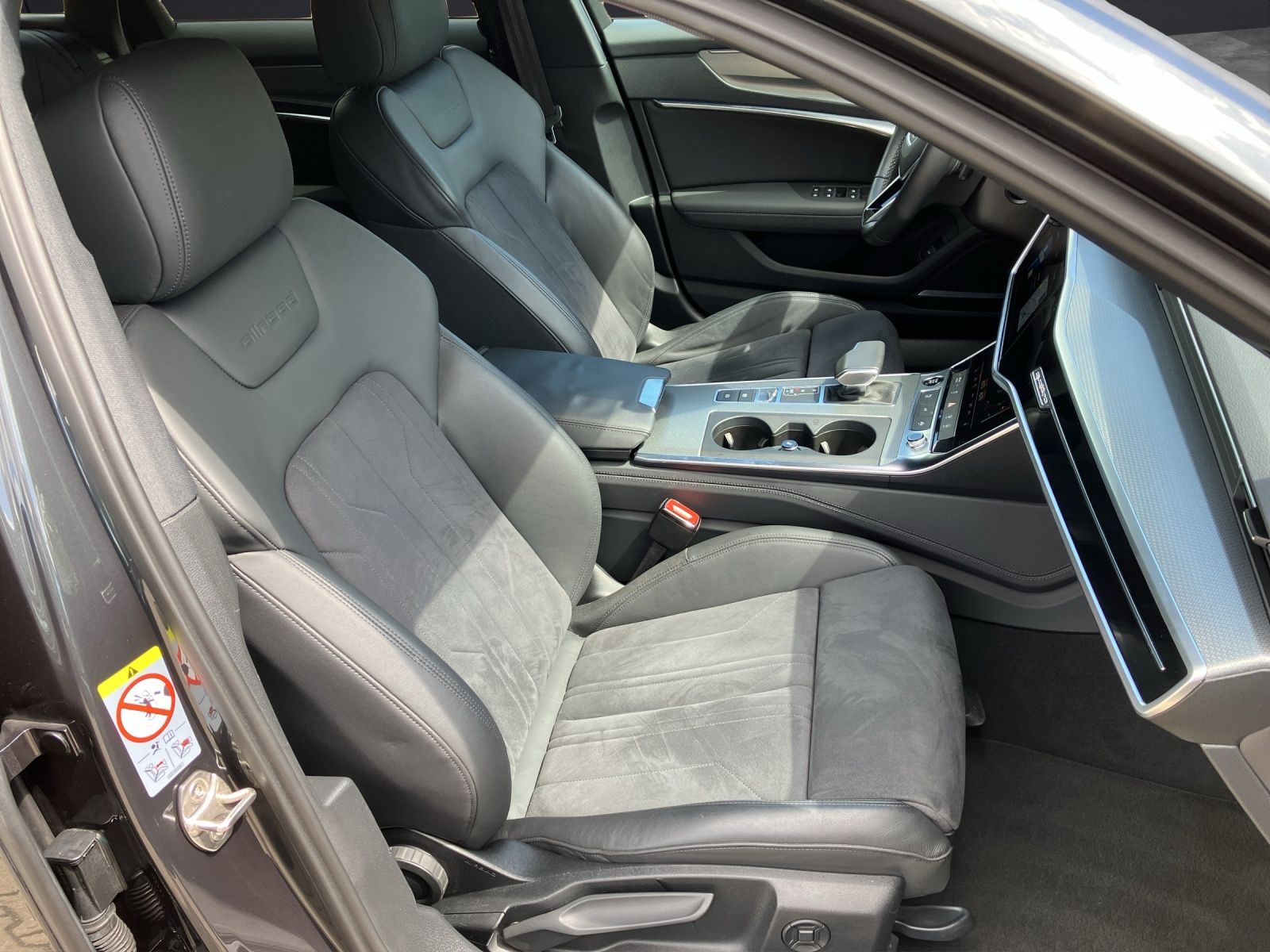 Fahrzeugabbildung Audi A6 Allroad quattro 50 TDI basis HD Matrix B & O