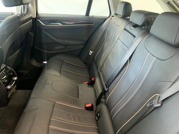 BMW 530 - 11