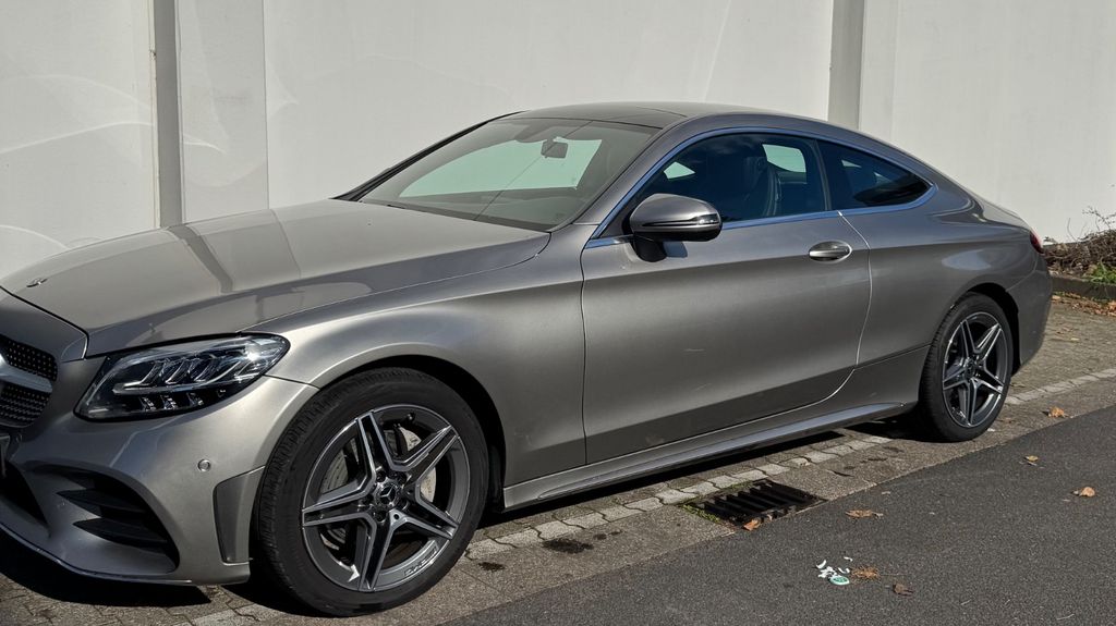 Image of Mercedes-Benz C 180