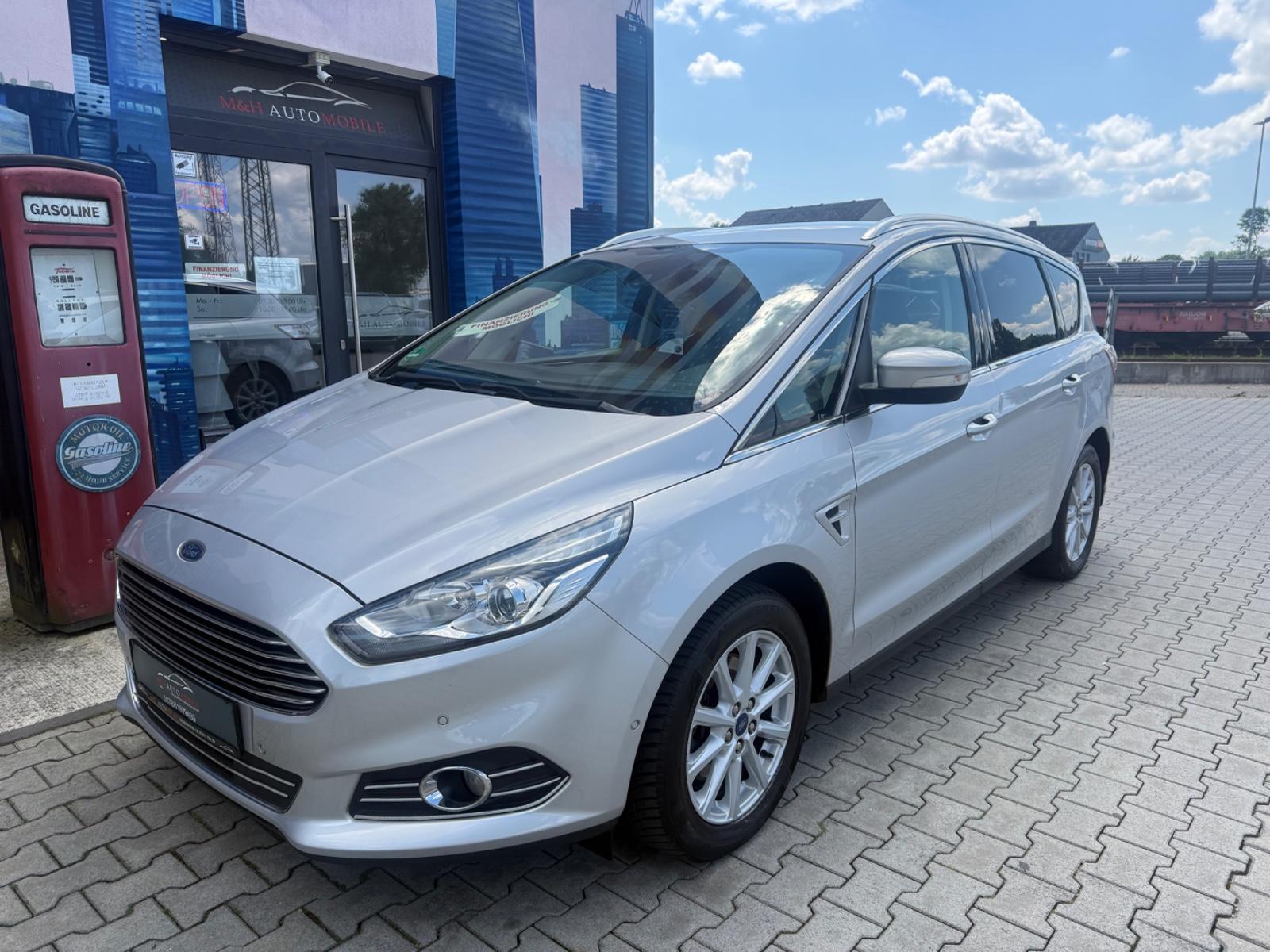 Ford S-MAX Titanium#Zahnr Neu#73,773km