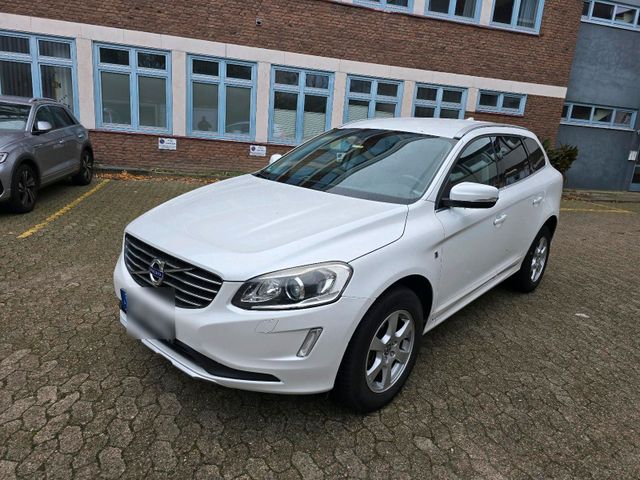 Volvo XC60 D4 Ocean Line weiß