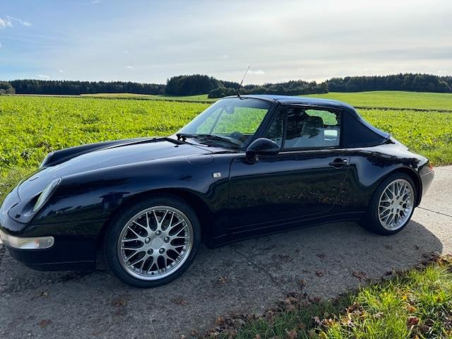 Porsche 993 Carrera Cabriolet in sehr schönem Zustand