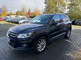 Volkswagen Tiguan Sport & Style BMT 4Motion=Teilleder= - gebrauchte VW Tiguan aus dem Jahr 2013