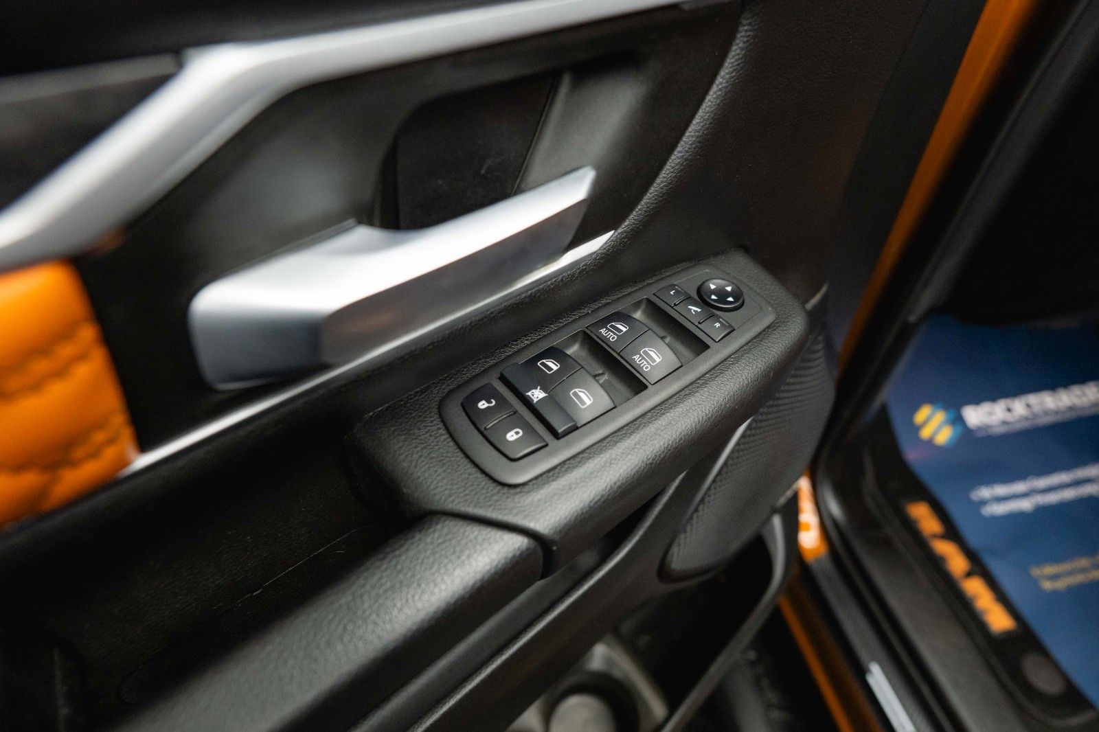 Fahrzeugabbildung Dodge RAM 5.7 V8 HEMI 4x4 COPPERHEAD Offroad LONGBED