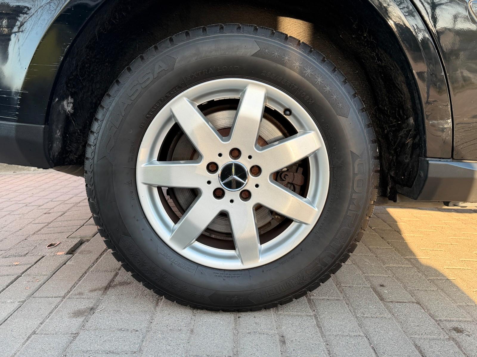 Mercedes-Benz ML300 2009 — photo 10