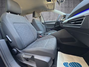 Volkswagen Golf VIII Variant Life eTSI DSG*LED*APPLE*ACC