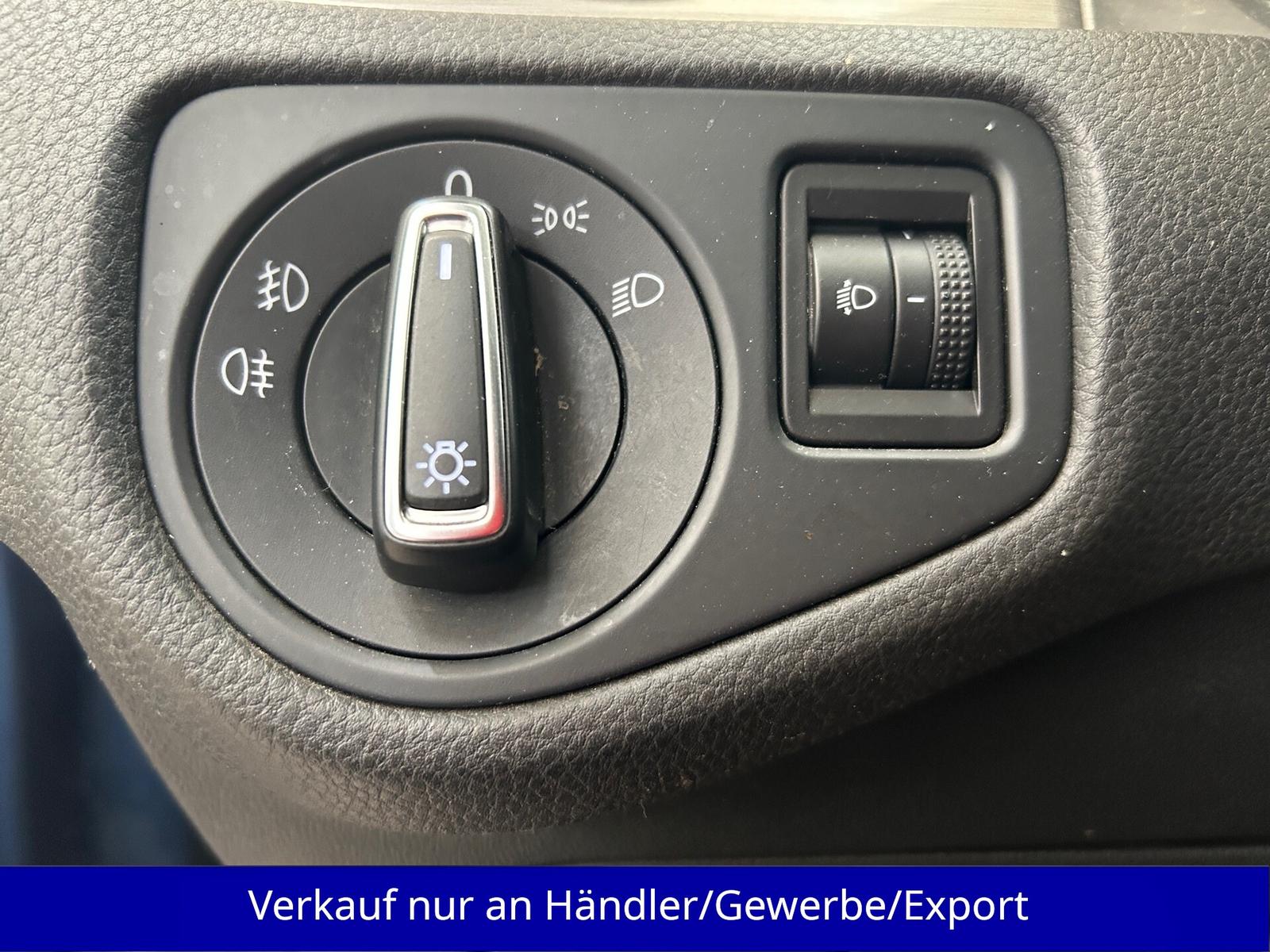Volkswagen Golf 2015 — photo 15
