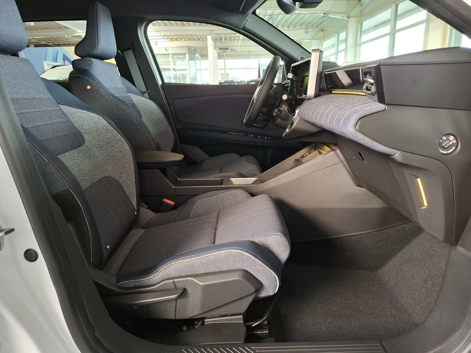 Renault R 4 - Bild 14