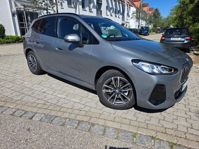 BMW 225 Active Tourer 225ex  M-Sport,Hybrid,AHK,JaWa