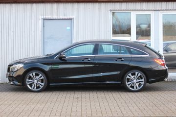 Mercedes CLA 180 Shooting Brake - 5