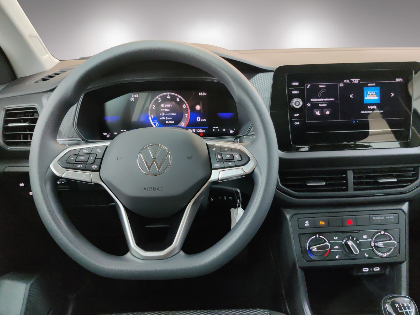 Volkswagen T-Cross - Bild 8