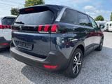 Peugeot 5008 1,2 PureTech ALU NAVI KAMERA SitzheizZR neu - Peugeot 5008 mit Benzin-Antrieb: Kleinbus