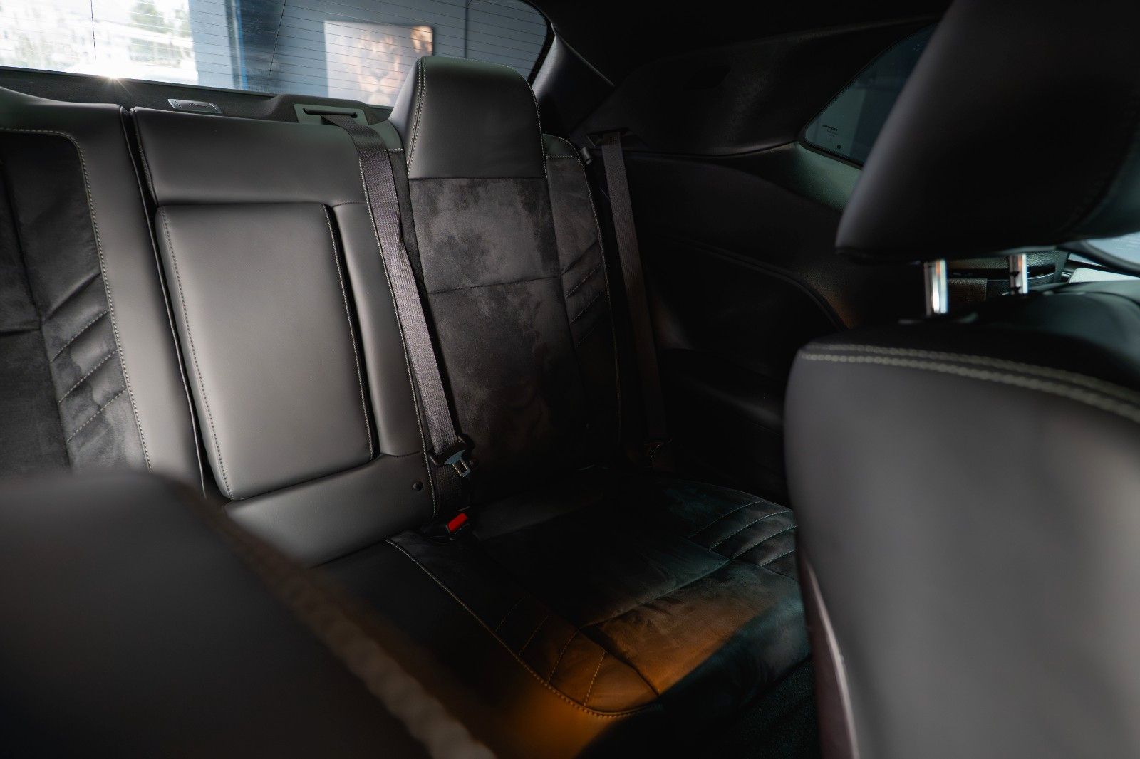 Fahrzeugabbildung Dodge Challenger 6.4 V8 SRT 392 R/T SCAT PACK WIDEBODY