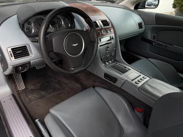 2005 Aston Martin DB9 缩略图 17