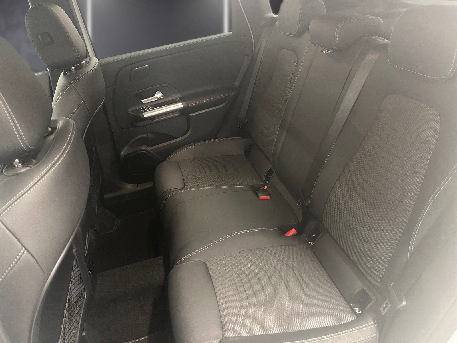 Fahrzeugabbildung Mercedes-Benz B 250 e Progressive*Distro*360*MuBeam*11kW*Night