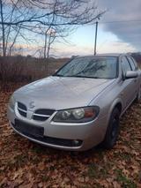 Nissan Almera - gebrauchte Nissan Almera aus dem Jahr 2003