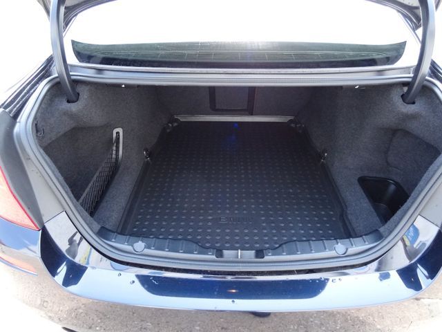 Fahrzeugabbildung BMW 535i xDrive/M-Paket/1.Hd/HUD/GSD/Soft/StH/