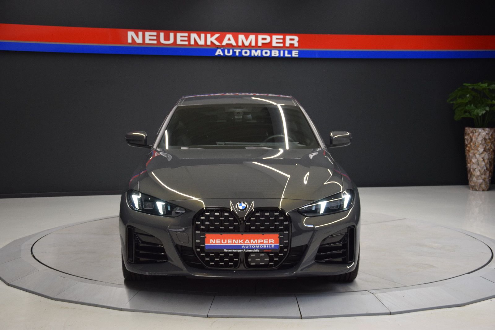 Fahrzeugabbildung BMW 420d Gran Coupé xDrive M sport HuD H&k ACC 360°