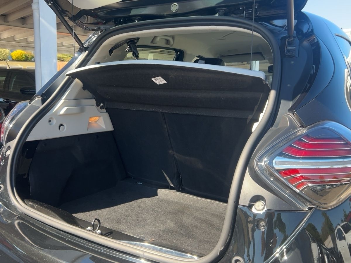 Fahrzeugabbildung Renault ZOE INTENS R135 Z.E. 50 *Batt incl.* Navi SHZ