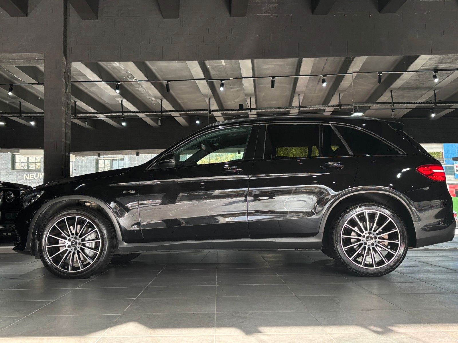 Fahrzeugabbildung Mercedes-Benz GLC 43 AMG *Panorama*Burmester*Kamera*Memory