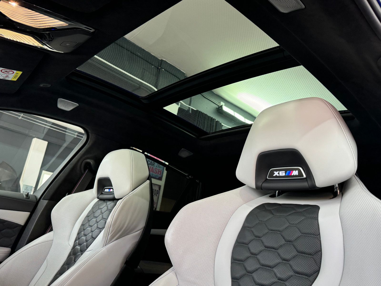 Fahrzeugabbildung BMW X6 M Competition|BOWERS&WILKINS|LASER|PANO|VOLL|